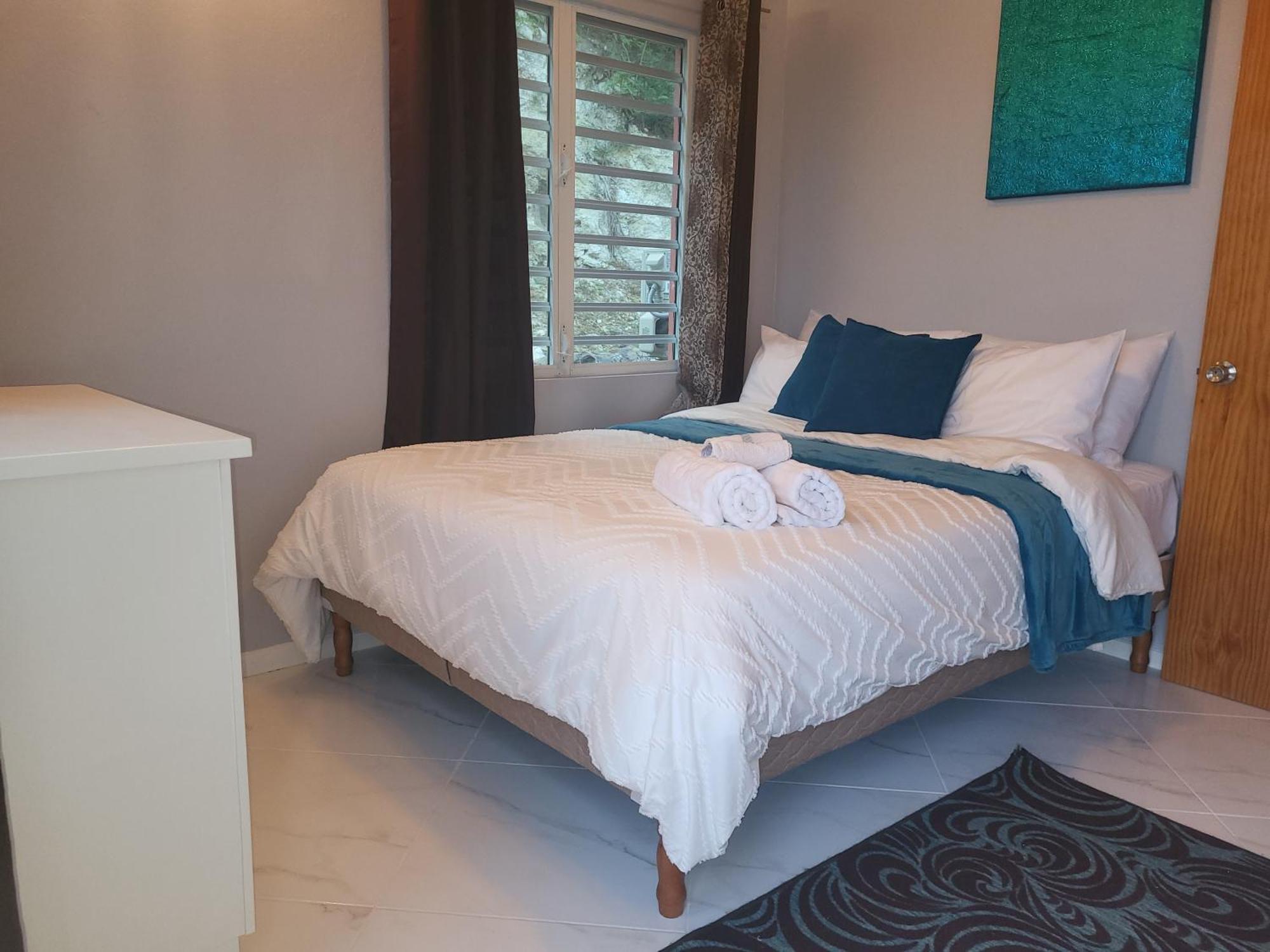 Mount Joy Getaway Villa Parham Bagian luar foto